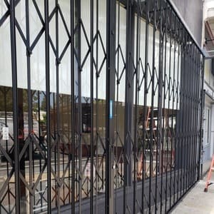 folding gate scissor gate